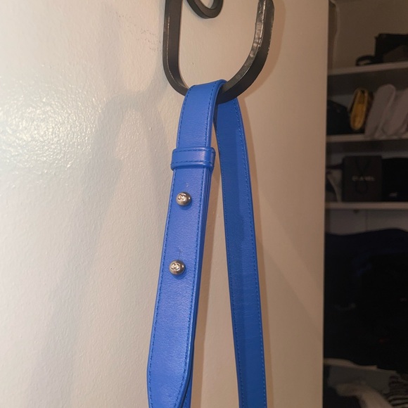 😍💙Chanel Blue chevron quilted  Shoulder Bag with Chain Boy Bag - Picture 6 of 16